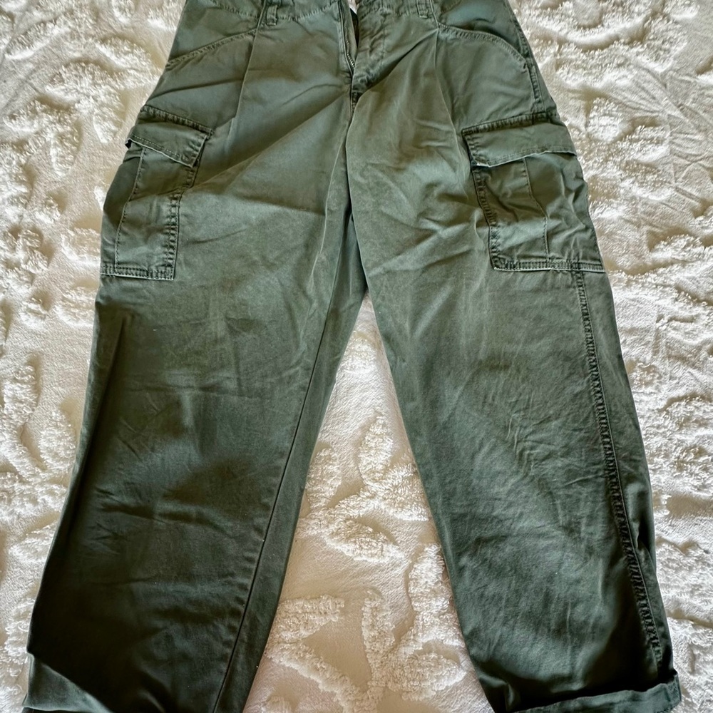 Velvet by Graham & Spencer Green Cropped Cargo Pants